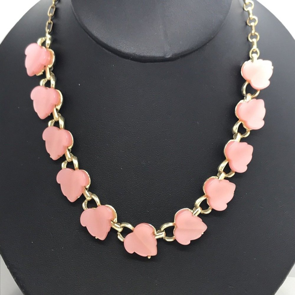 Gold Tone Thermoset Leaf  Pink‎ Choker Necklace Lucite 1950s